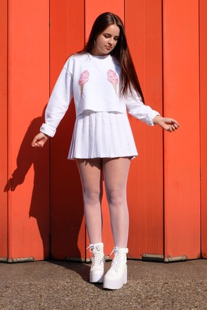 white platform boots outfit