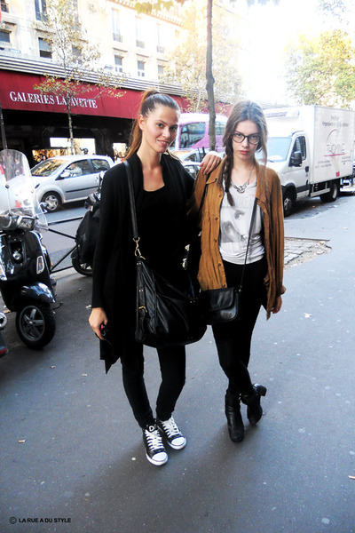 Leather Jacket Vintage Jackets, Converse Sneakers | Paris C'est