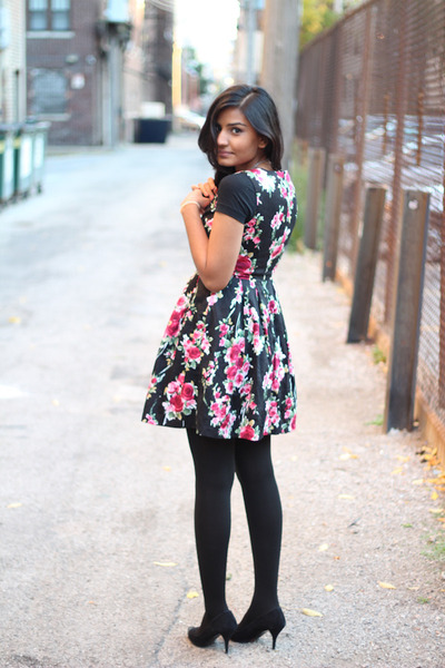 Black Target Shirts, Floral Print TJMaxx Dresses, Suede ...