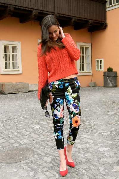 h&m floral slacks