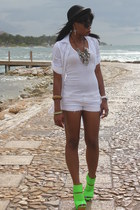 chartreuse Messeca wedges - white Zara shirt - white American Eagle shorts