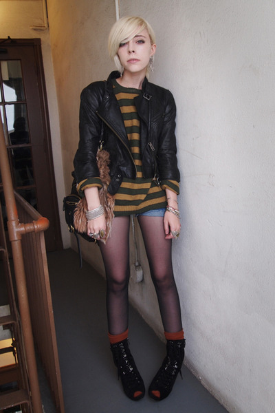 black peep toe sam edelman boots - black leather catherine malandrino jacket - d