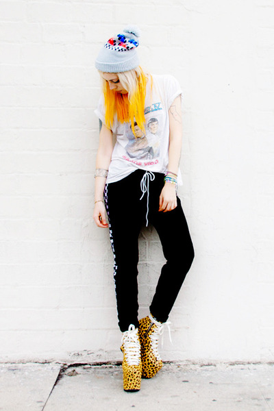 Dark Brown Batoko Shirts, Black UNIF Shoes | FIERCE AVENUE by