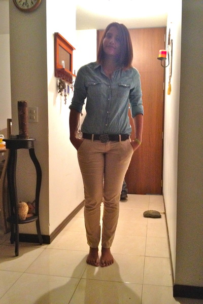 blue jean shirt with khaki pants
