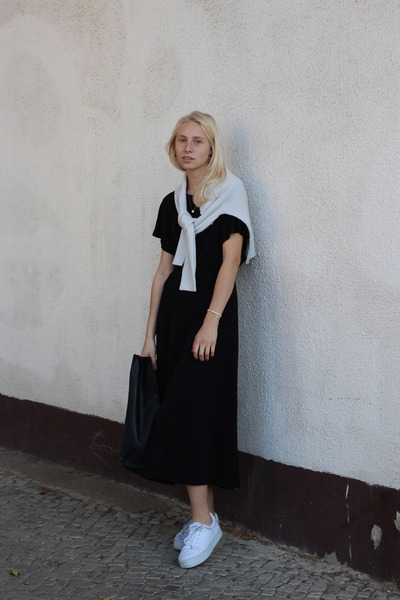 london rebel sneakers