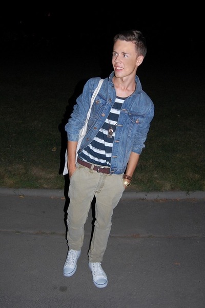 khaki and white shoes