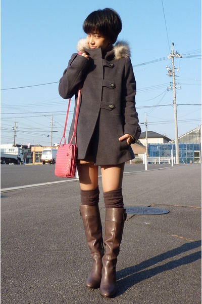 pink boots next