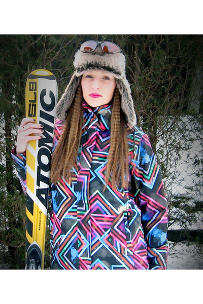 Roxy Snowboard Jackets on Roxy Jacket   Roxy Snowboard Jackets Buying Guide