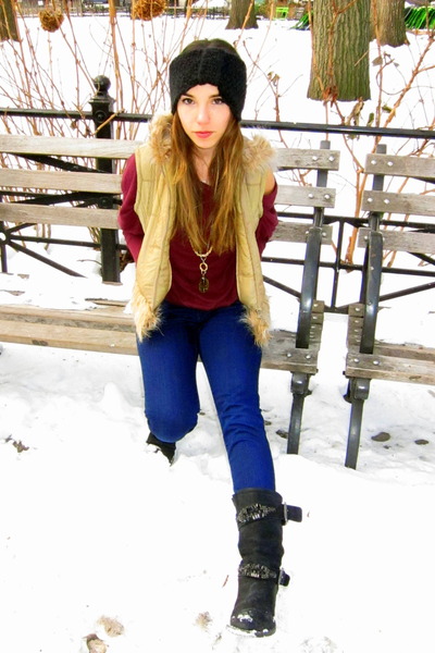 black vera wang lavender label