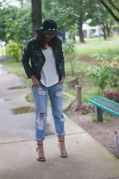 pull and bear boyfriend jeans