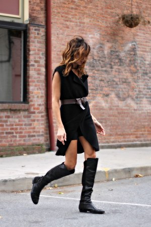 vince camuto equestrian boots