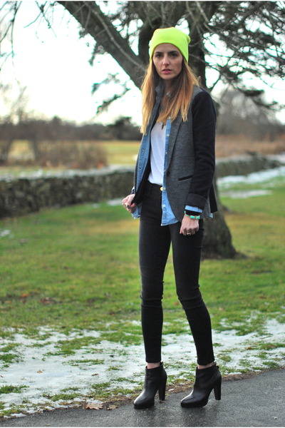 yellow beanie forever 21
