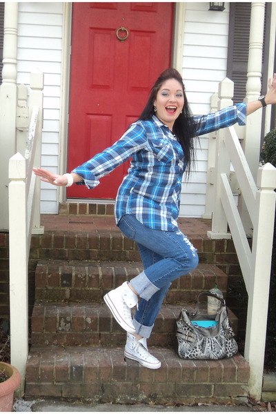 blue flannel with blue jeans