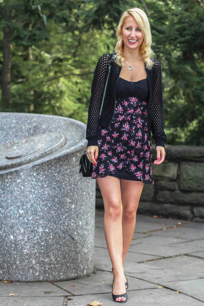 Black Fl Print Dynamite Sweaters Black Fl Print Dynamite Dress Sweater