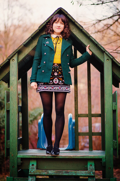 Fashion is a playground 92 Fashion is a playground 19