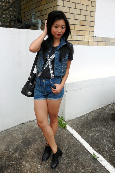 levis studded shorts