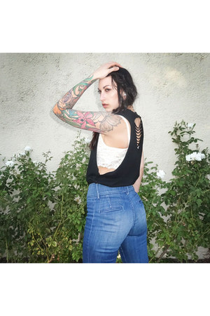 ivory lace bralette unknown bra - blue Rich & Skinny jeans - Forever 21 t-shirt