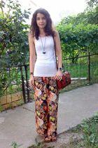 brown vintage Marc Chantal purse - pants - blue necklace - white top